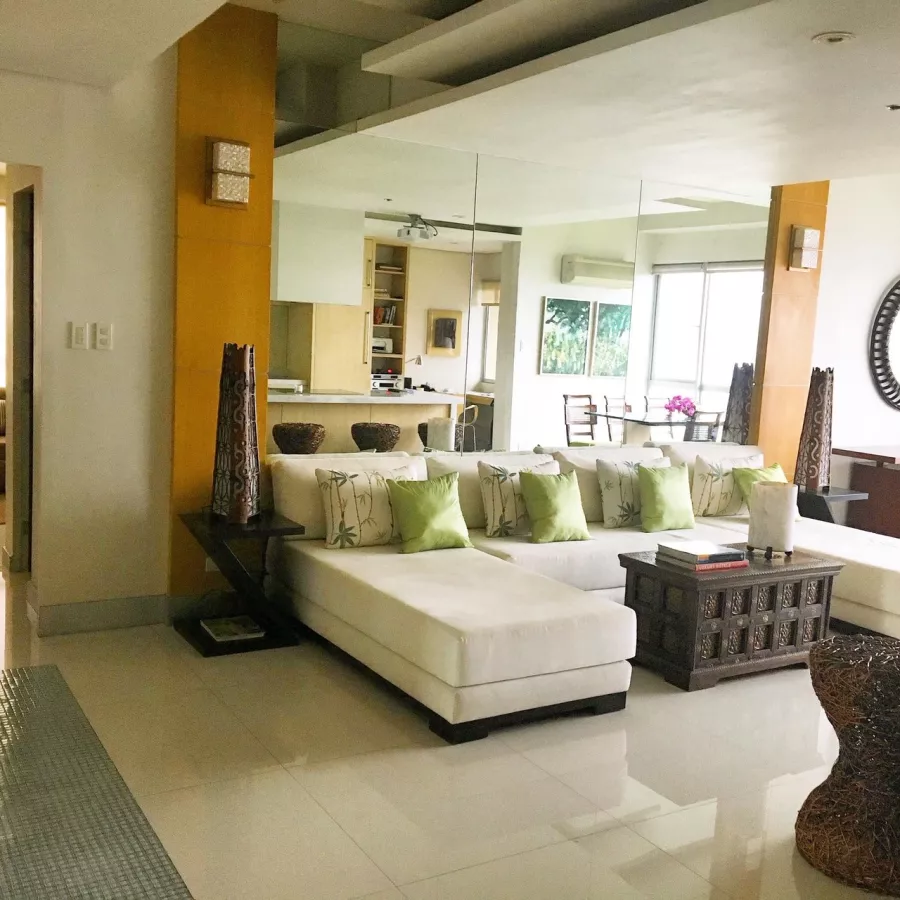 "Kensington Place BGC: 2BR  113m2, Facing Makati skyline, 1 parking"02