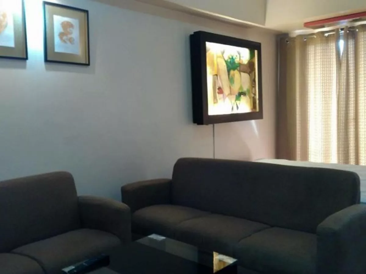 Furnished Studio Unit For Rent near Greenbelt with Balcony in Makati City06