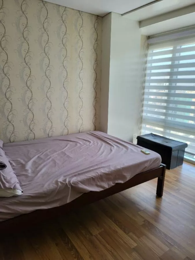 For lease The Columns Legazpi Village 2BR Condo furnished06