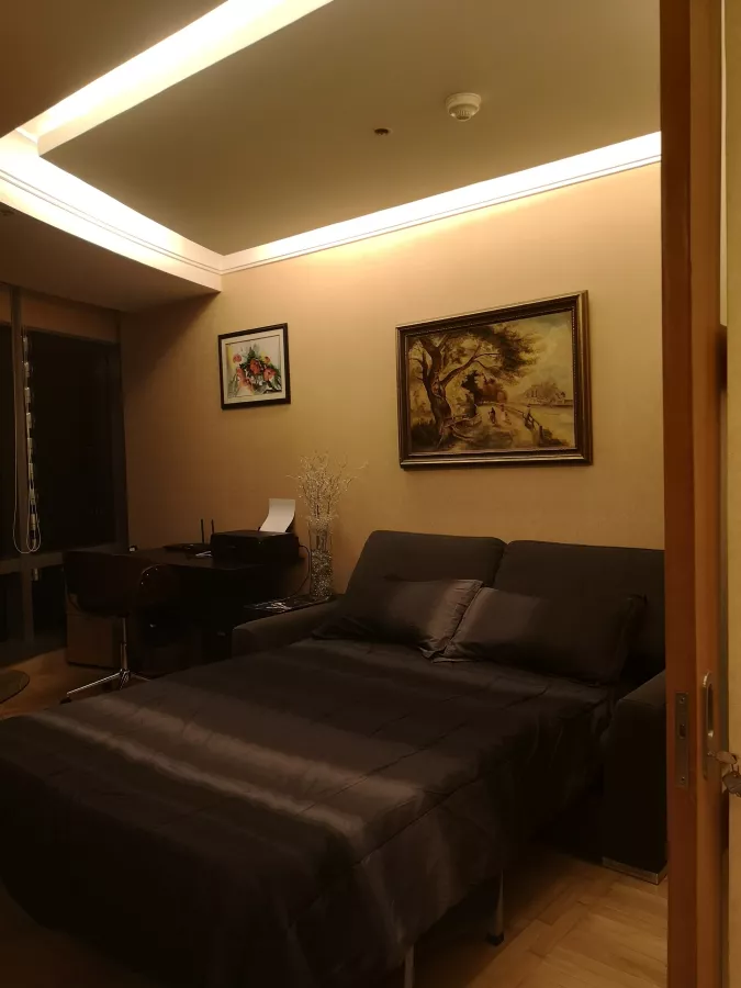 Condo with 2 Bedroom with Balcony One McKinley Place for Rent BGC Taguig03