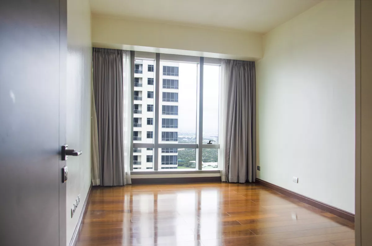 Horizon Homes 3 Bedroom Condominium Unit For Rent in Taguig City05