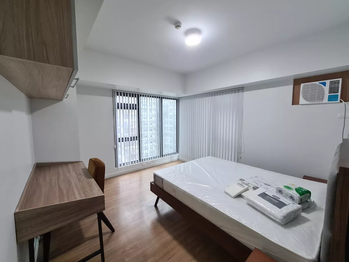 "2BR Condominium unit at Solstice at Circuit, Makati"05