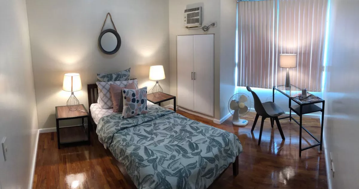 "For Rent Beautifully furnished, 2 bedroom in One Legazpi Park, Makati"02
