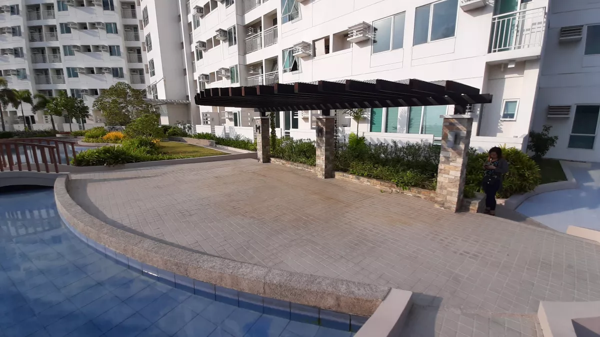 "For Lease Condominium Unit in Anuva Residences, Muntinlupa City"03