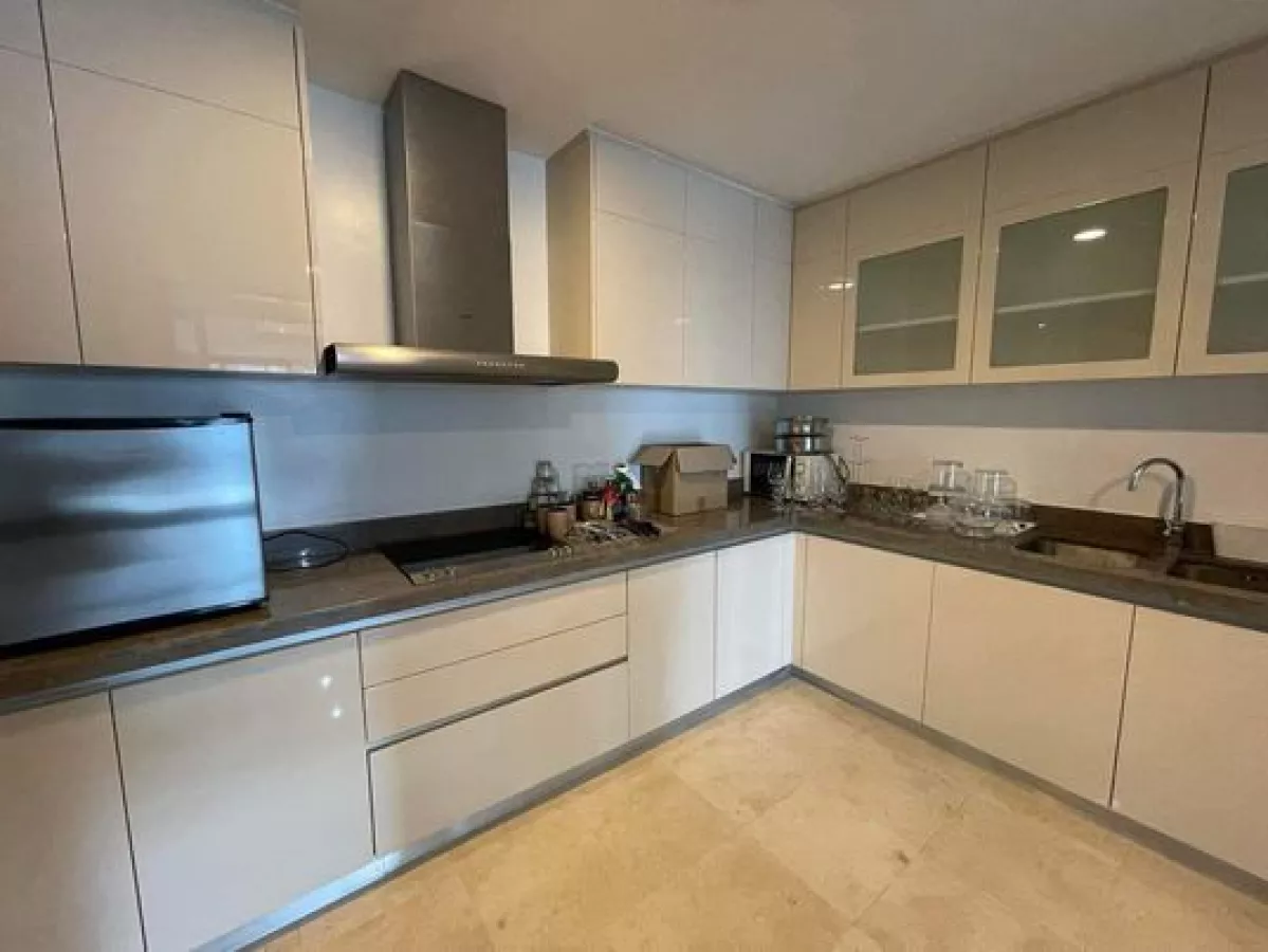 "3 Bedroom Condominium unit for rent in Grand Hyatt BGC, Taguig City"02