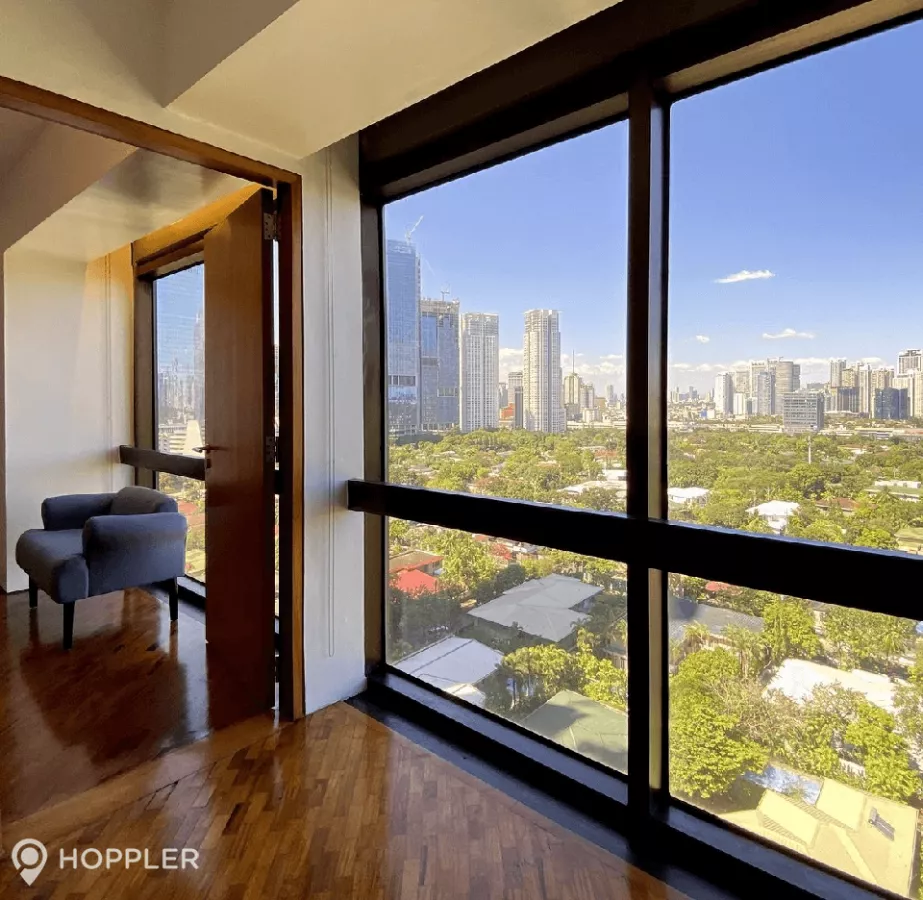 "3BR Condo for Rent in The Ritz Towers, Urdaneta Village, Makati - RR3054481"05