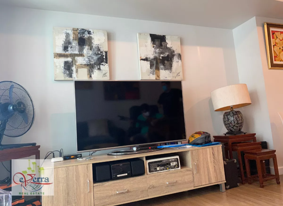 Furnished 2 Bedroom Condominium Unit with Balcony in Makati for Rent05