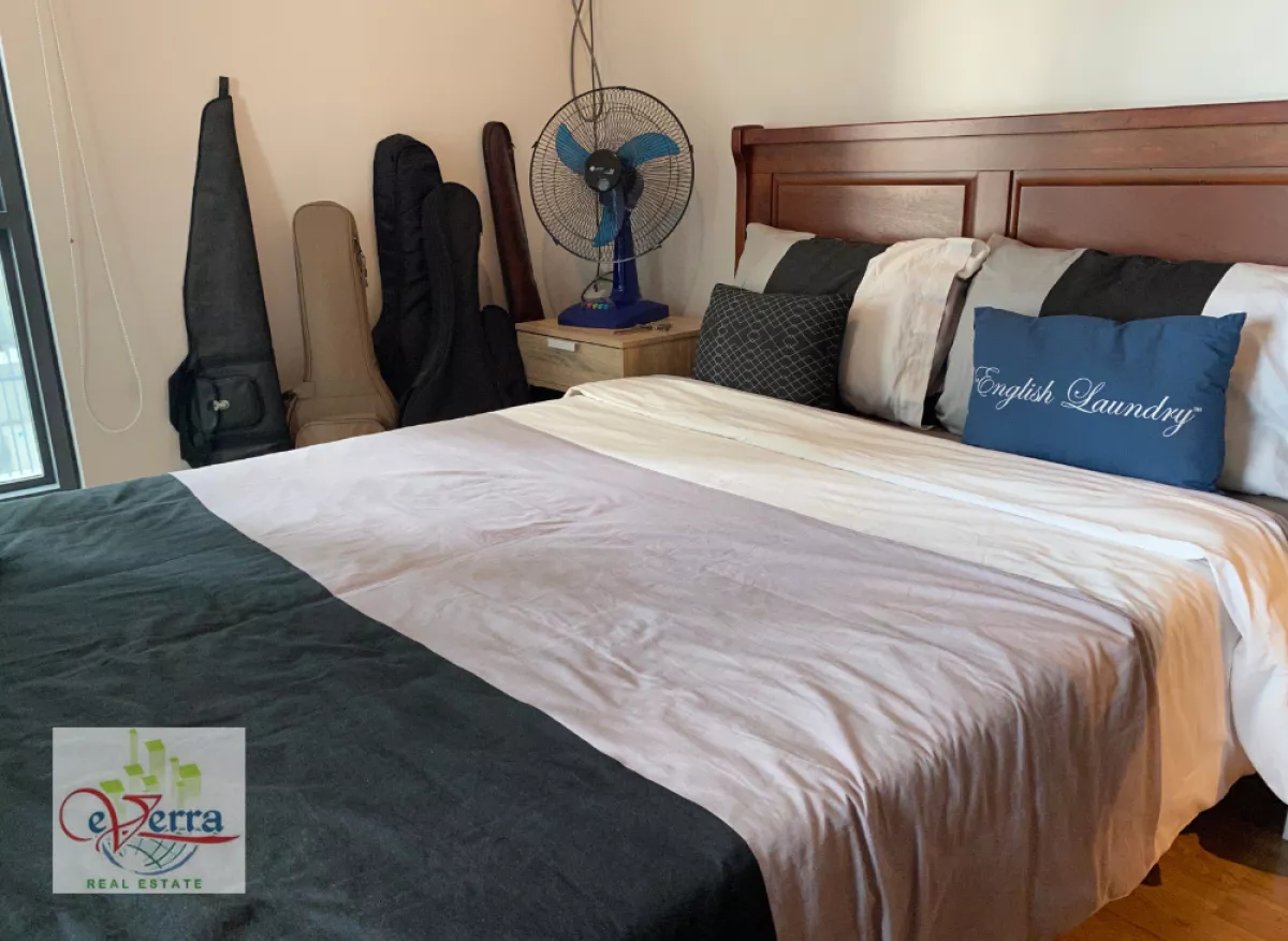 Furnished 2 Bedroom Condominium Unit with Balcony in Makati for Rent09