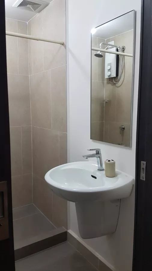 "For Lease : 1 Bedroom Unit in The Rise, San Antonio, Makati City"09