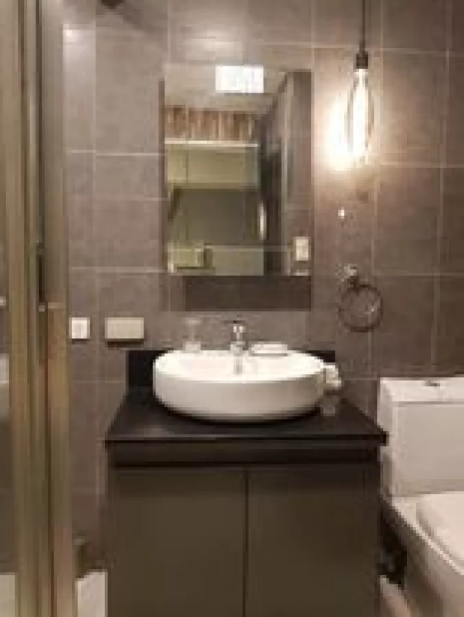1 bedroom unit in Mosaic Tower for lease08