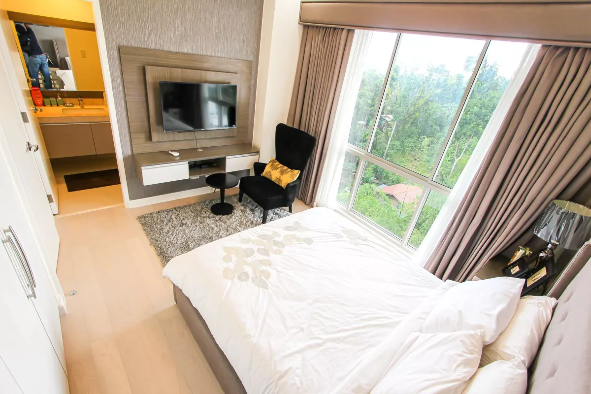 "Stunning Resort-Style Property For Rent in 32 Sanson, Lahug, Cebu City"09