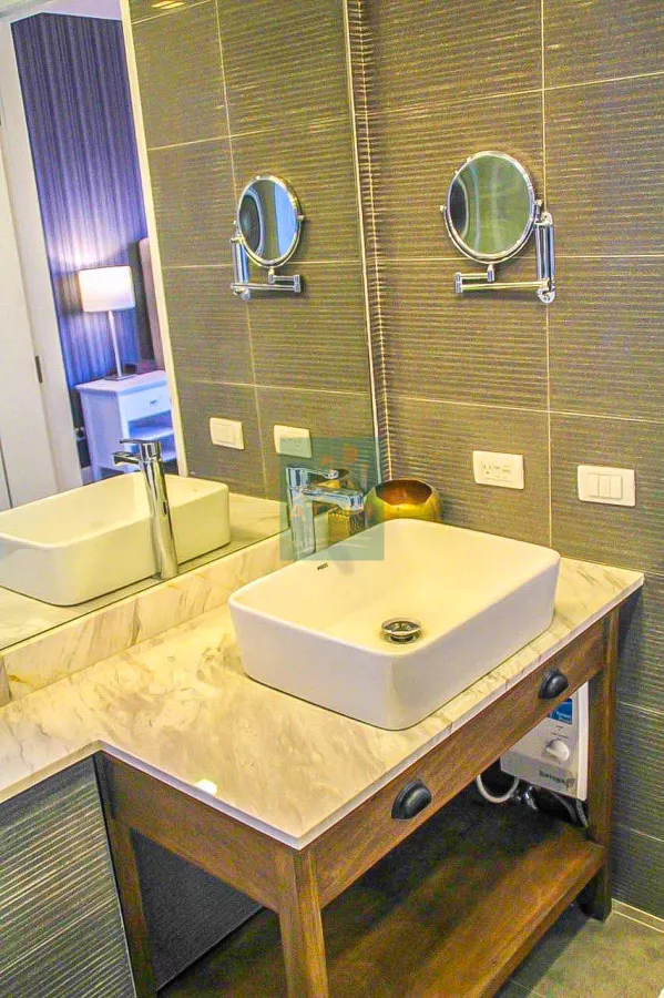 "For Rent Luxury Modern 2 Bedroom Unit in 1016 Residences, Cebu Business Park"07