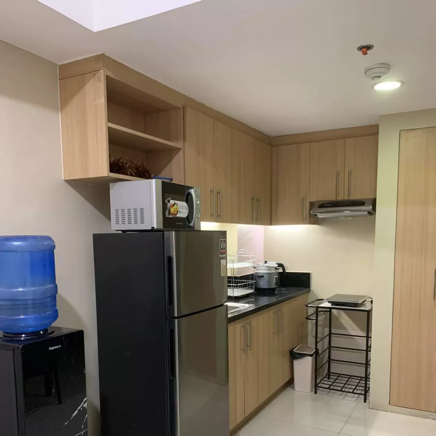 "For Lease 1 Bedroom Condo at Salcedo Square Condominium, Makati"02