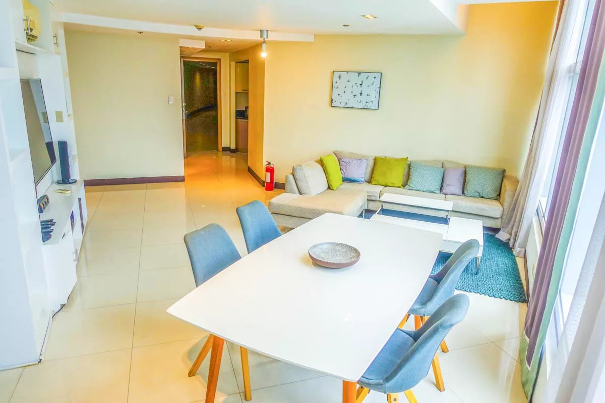 For Lease 2 Bedroom in One Central Makati CBR near RCBC Plaza03
