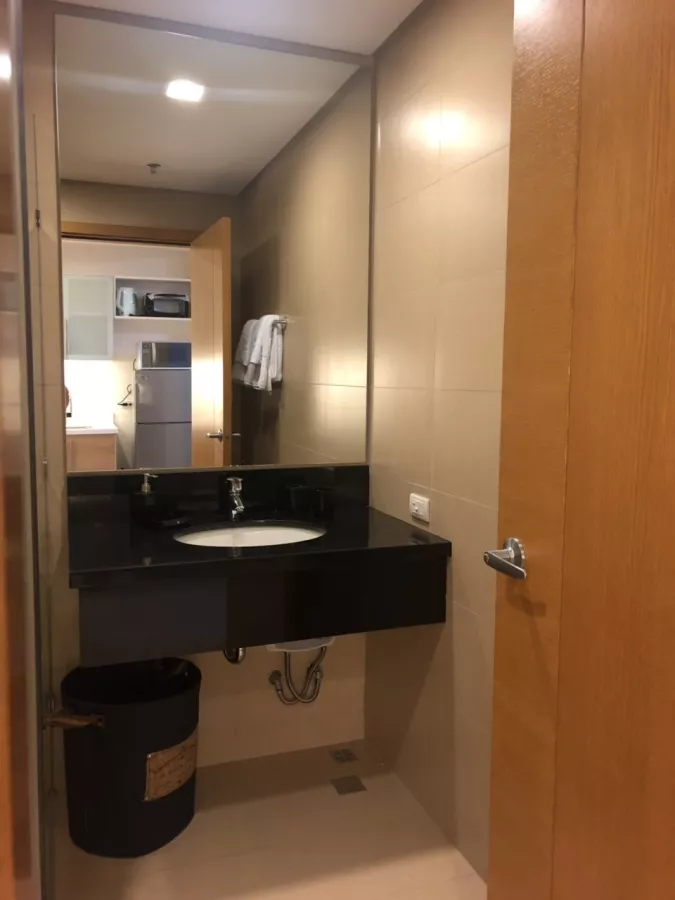 "Studio unit for Rent at Park Terraces, San Lorenzo, Makati City"07
