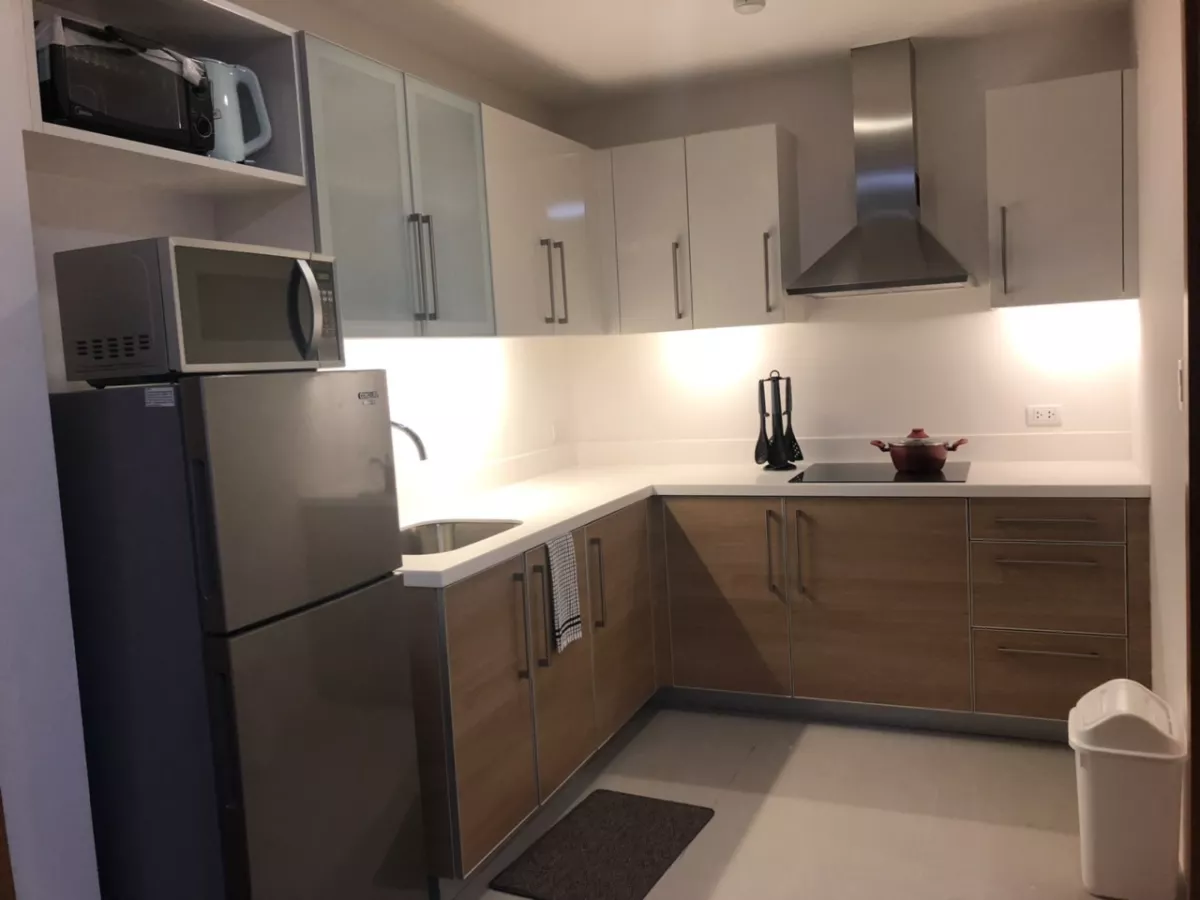 "Studio unit for Rent at Park Terraces, San Lorenzo, Makati City"08