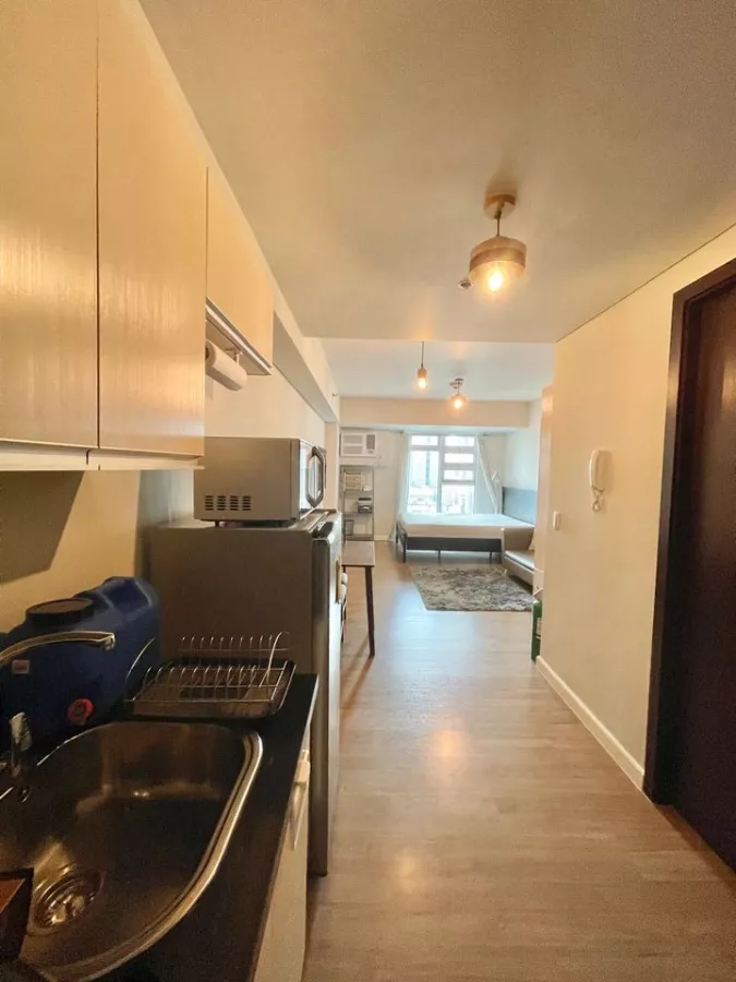 Studio Unit in the Kroma Tower for lease03