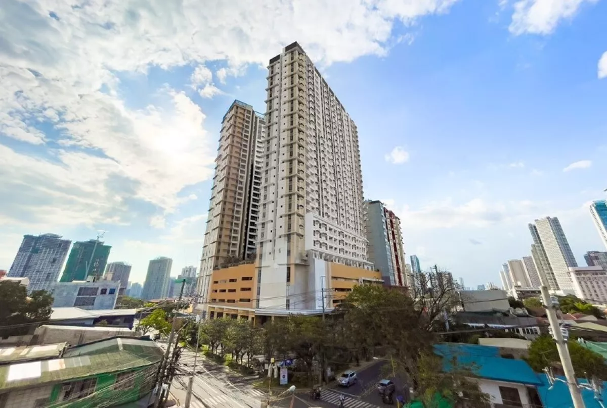 "1 Bedroom Condo for Rent at The Vantage at Kapitolyo, Pasig City"02