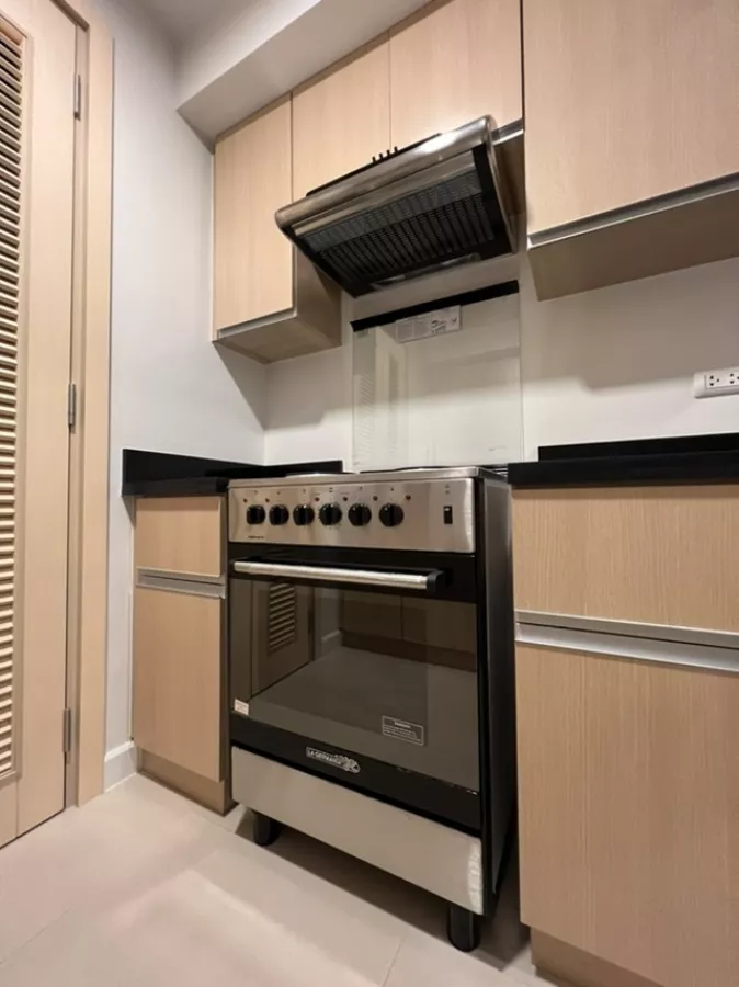"For RENT:  1-BR, High Park Tower 1, Vertis North, QC (P70k)"05