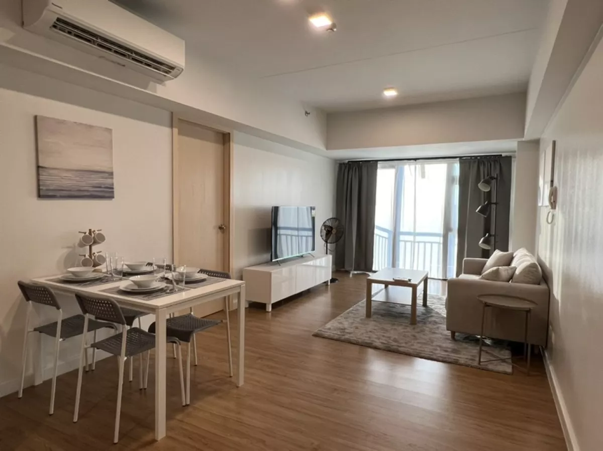 "For RENT:  1-BR, High Park Tower 1, Vertis North, QC (P70k)"06