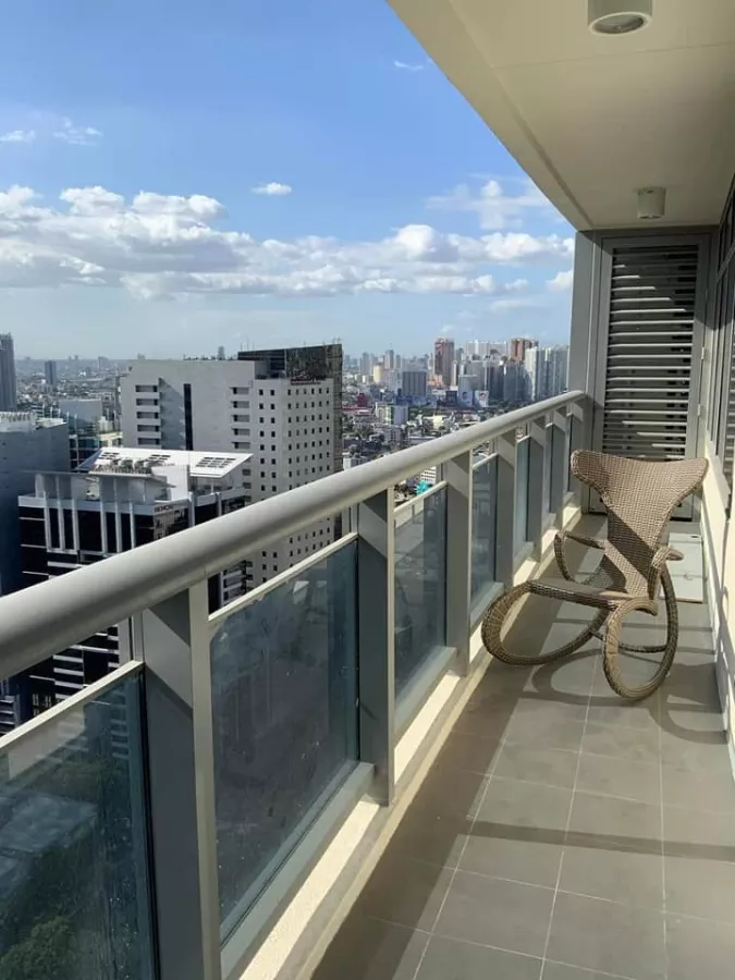 "For rent 3 Bedroom Condominium unit at The Suites BGC, Taguig City"08