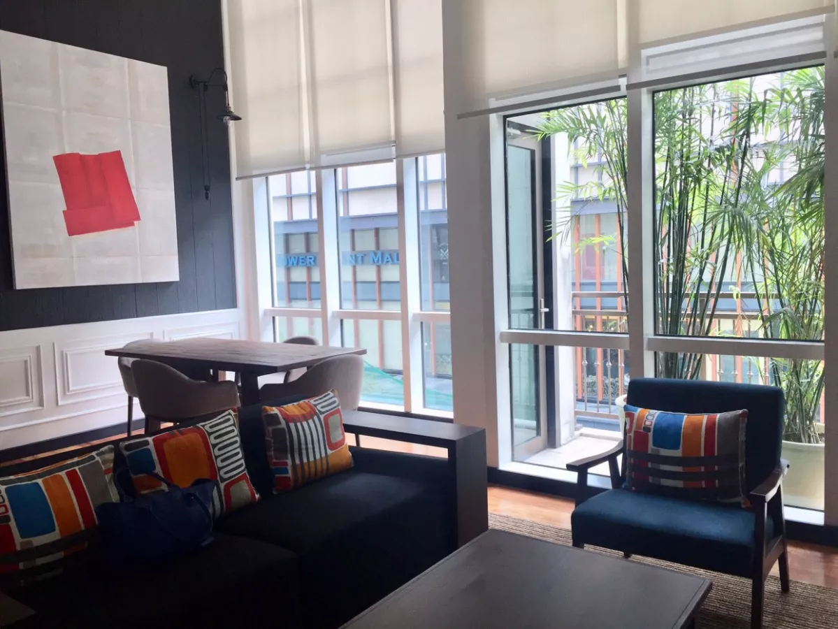 Stylish 2-Bedroom Condominium in Rockwell Joya Lofts Makati03
