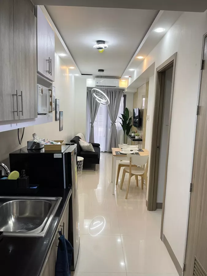 "3K Per Day 1-Bedroom with Balcony near Entertainment City For Rent, Pasay"10