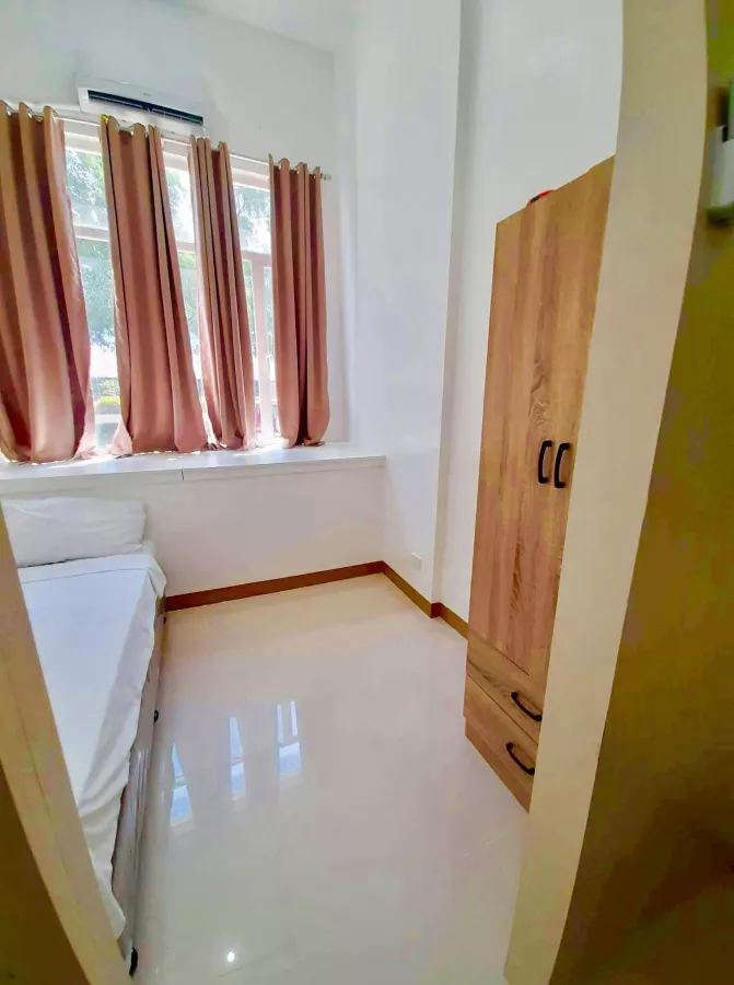 For Rent 2K Per Day Las Piñas near Alabang at the Back of SM South Mall09