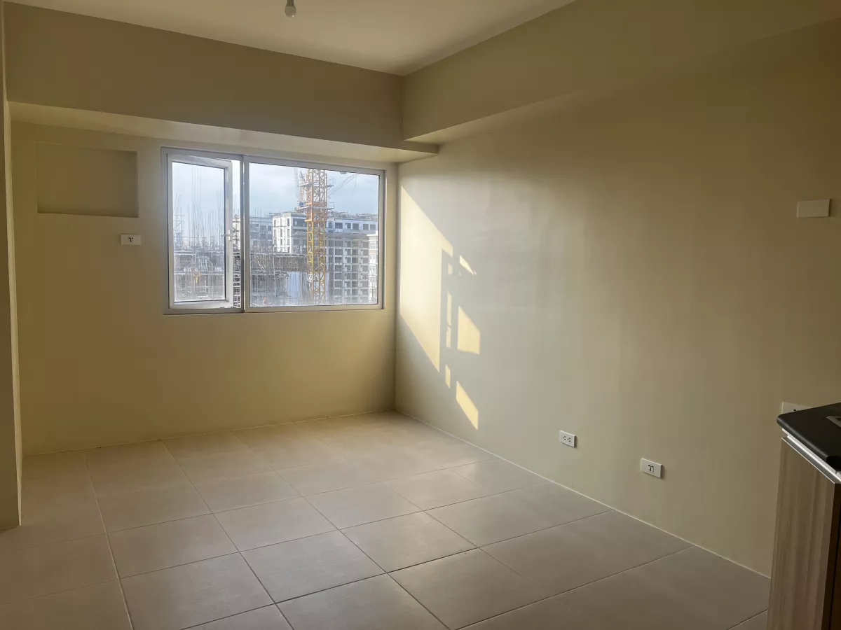"Brand New Studio Unit for lease at One Union Place, Arca South, Taguig City"02