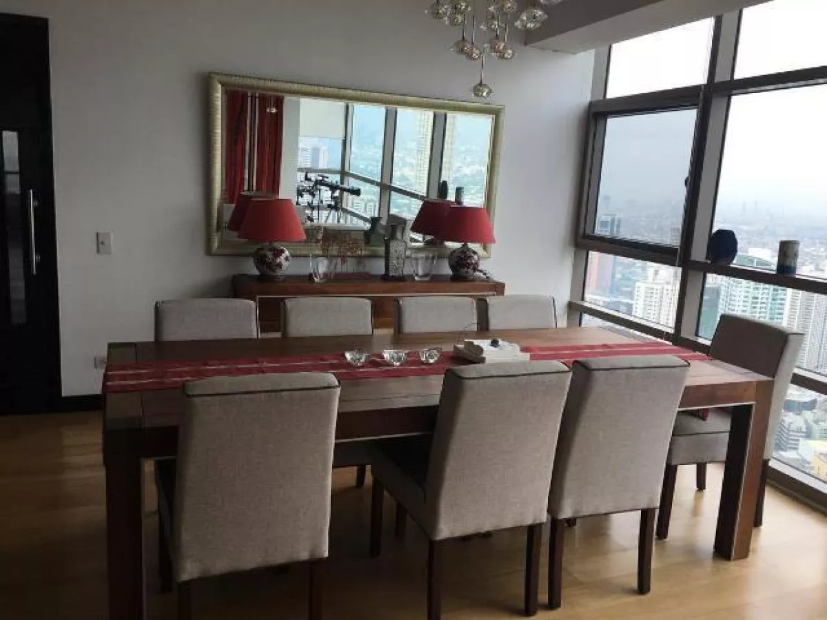 3 Bedroom Penthouse for rent The Residences at Greenbelt Makati03