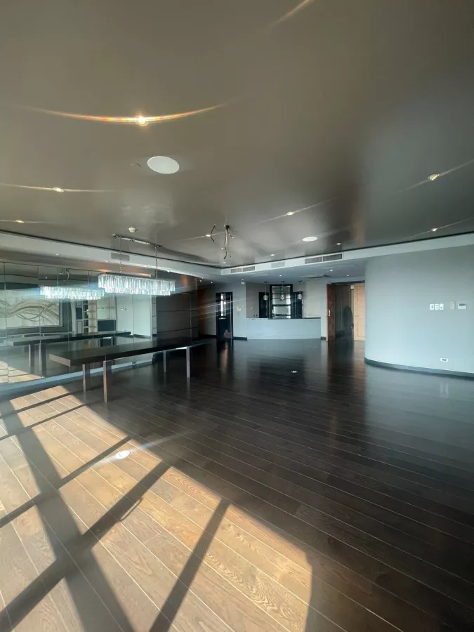 For Lease | 2 BR Regent Parkway Unit04