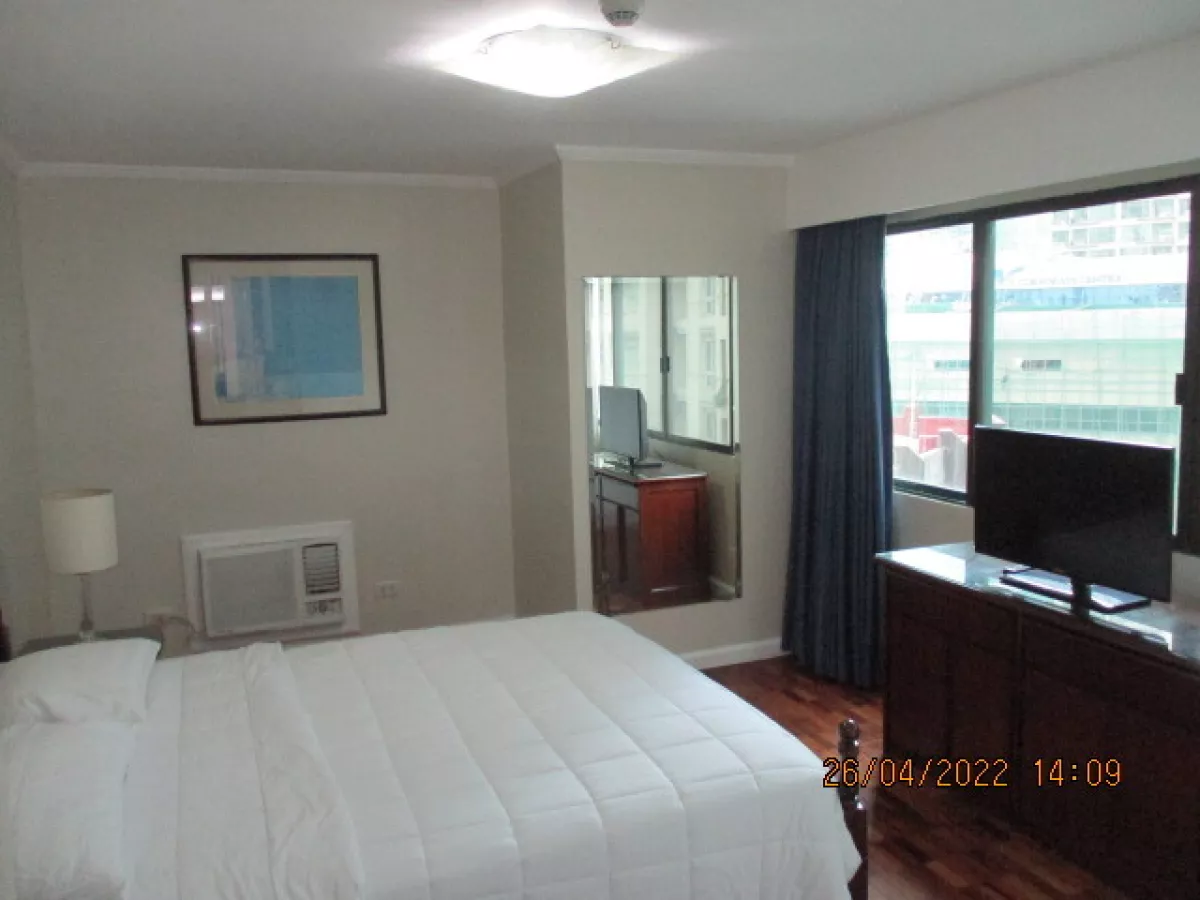 For Lease: 2 Bedrooms in Salcedo Village Makati CBD (Fully Furnished)08