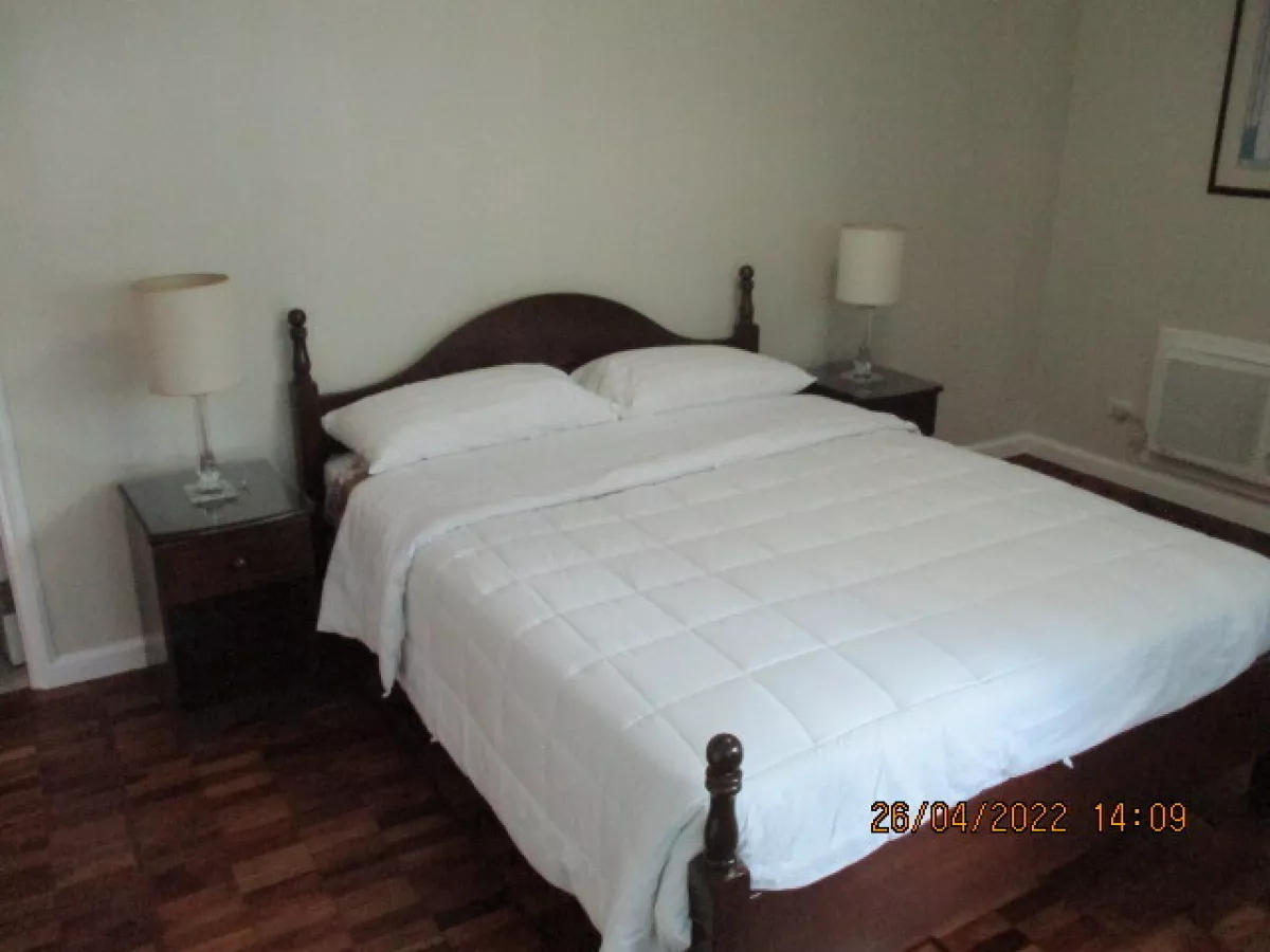 For Lease: 2 Bedrooms in Salcedo Village Makati CBD (Fully Furnished)09