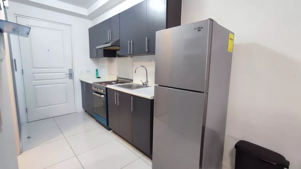 "Studio Unit in Senta - Legazpi Village, Makati For Lease"05