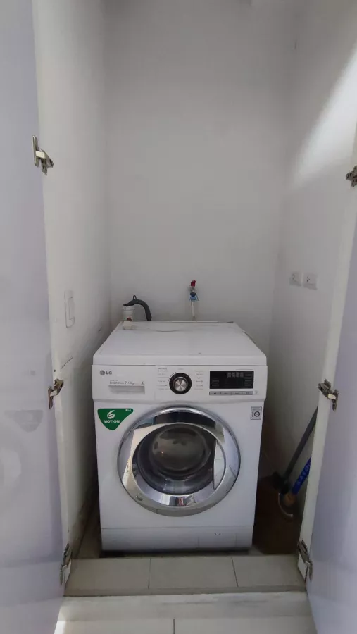 "Studio Unit in Senta - Legazpi Village, Makati For Lease"06