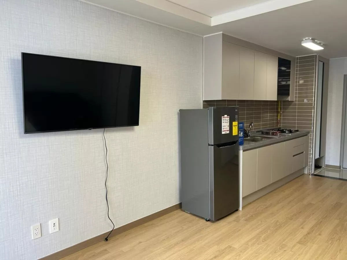 Studio Unit for Rent in D' Heights near Hilton Hotel in Angeles City04