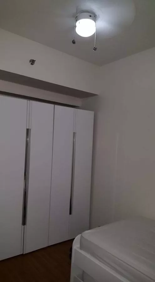"2 Bedroom Unit for Lease in The Beacon, Legazpi Village, Makati"04