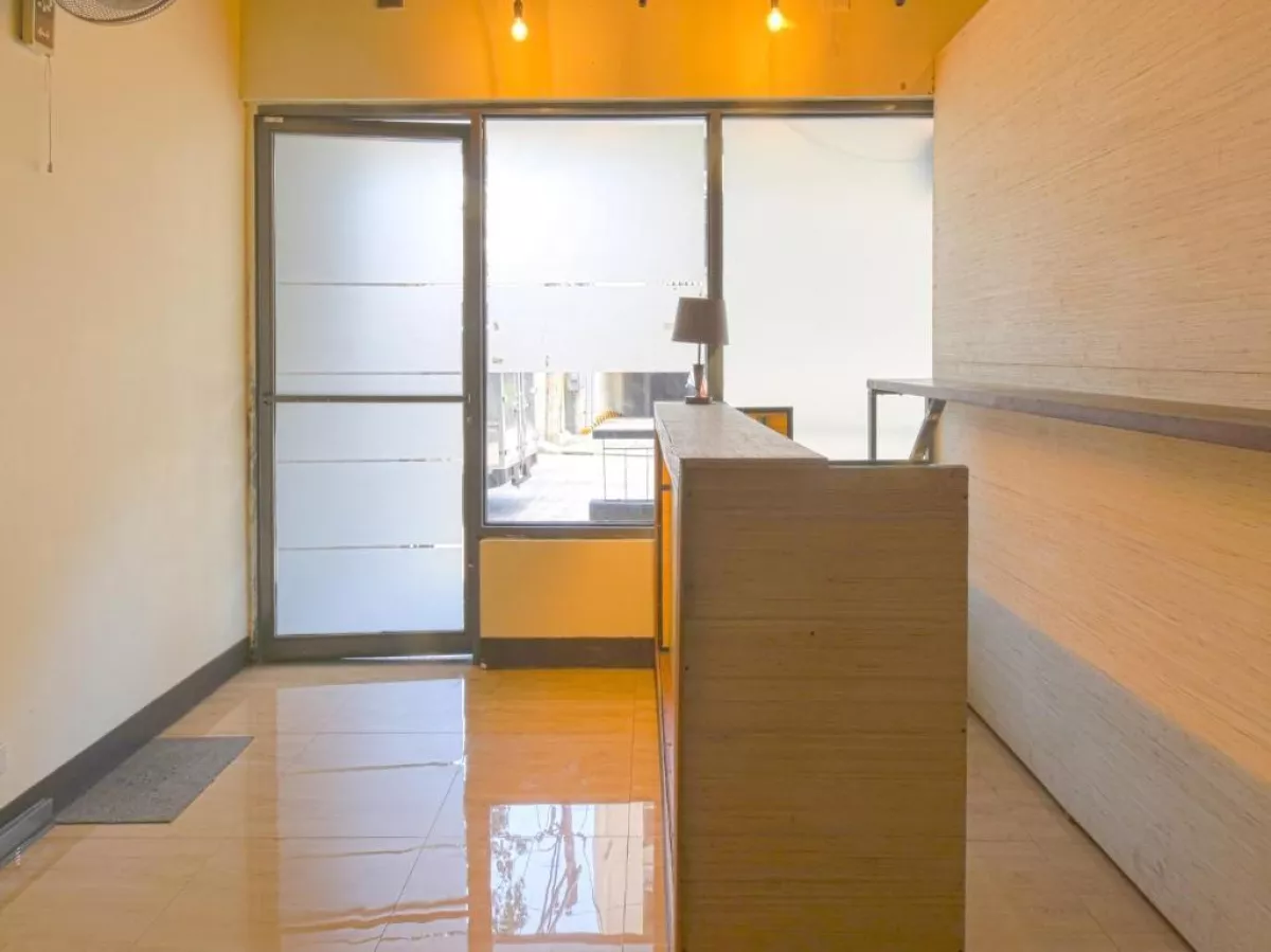 For Rent Fully Furnished Unit at OYO 769 Poblacion Suites Polaris in Makati City03