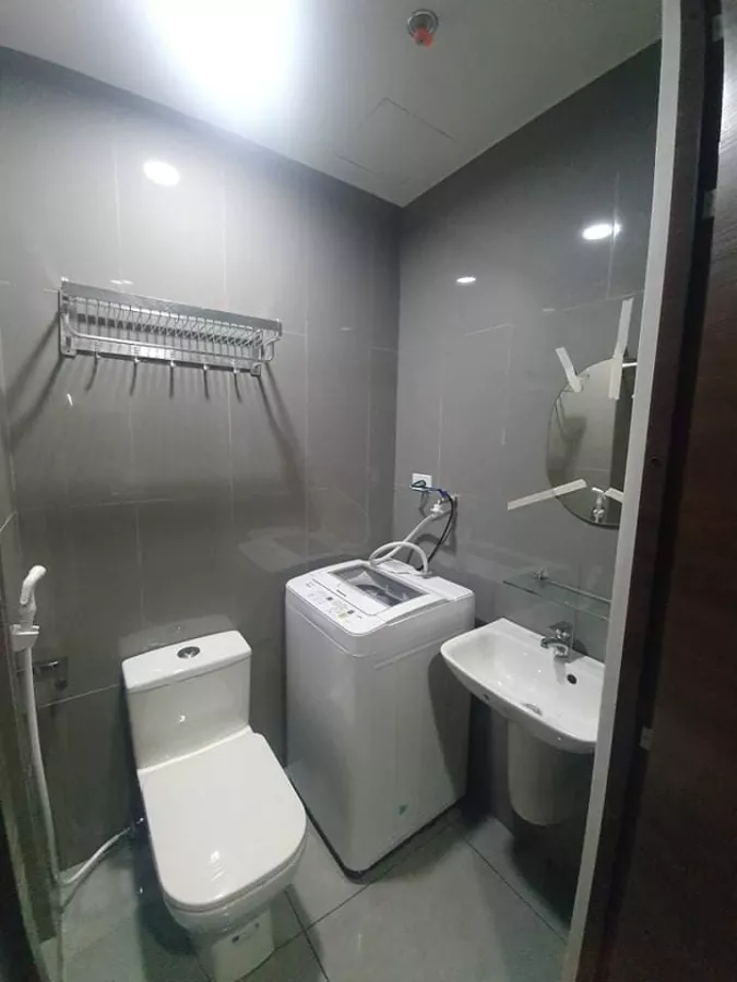 1 bedroom with balcony in Air Residences for lease06