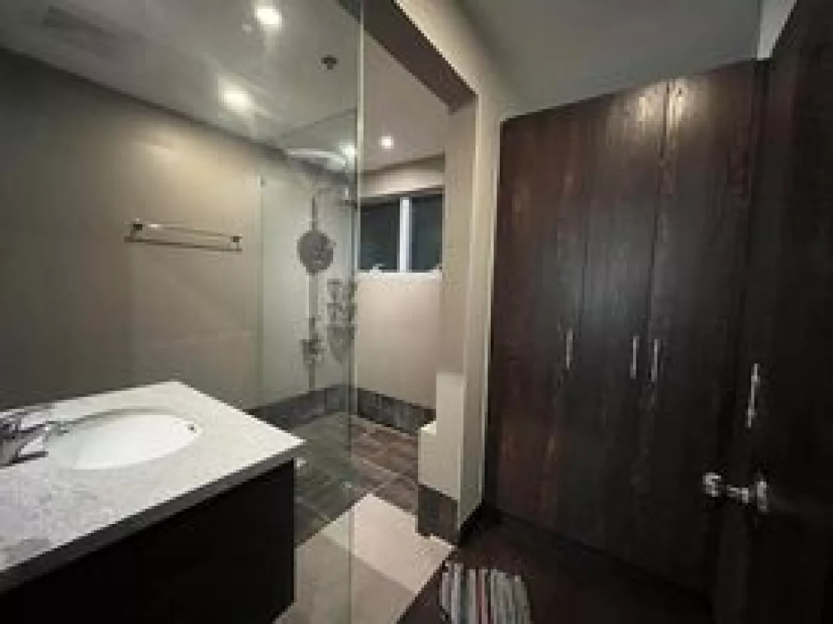 Spacious 1 Bedroom unit in The Address at Wack Wack Condominium for lease06