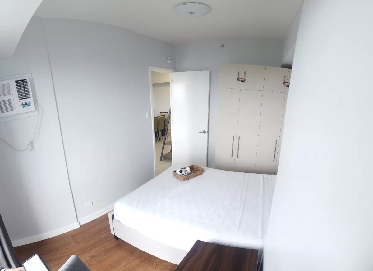 2 Bedroom Condominium Unit For Rent in Marco Polo Residences with Parking Cebu05