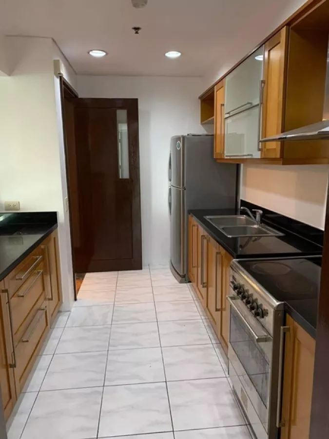 "The Residences at Greenbelt Laguna Tower for Rent 2 Bedroom Unit, Makati City"02