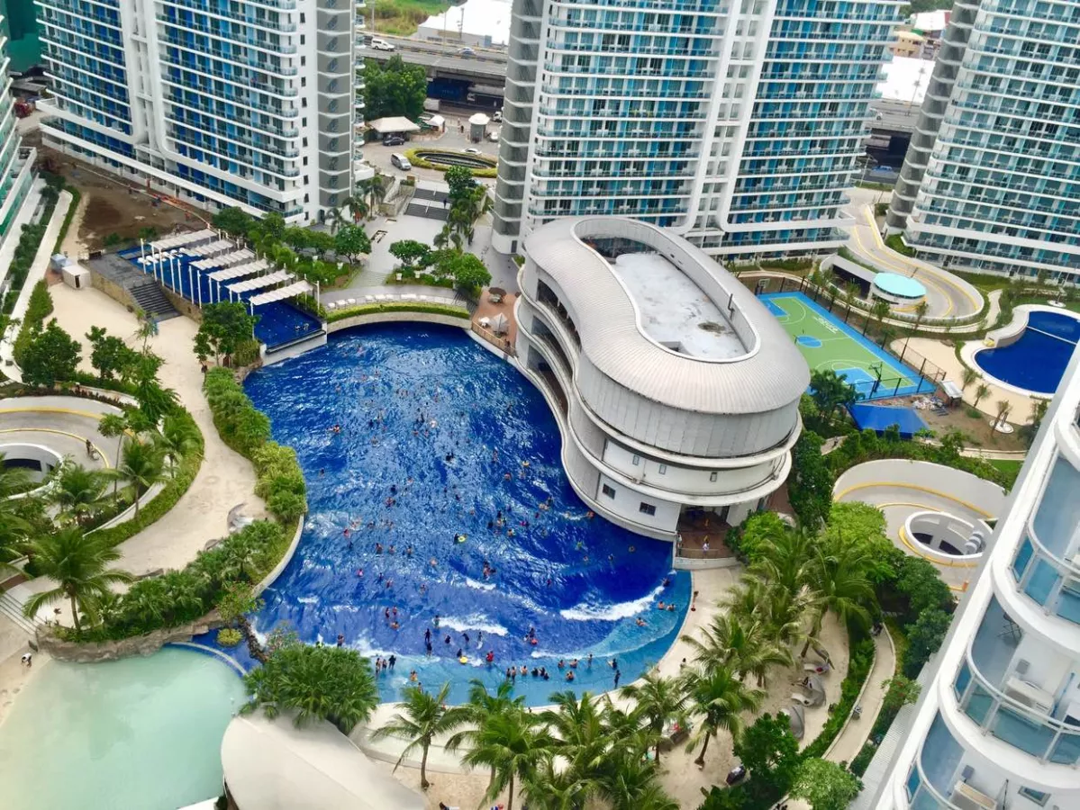 Azure Parañaque 1BR condominium For Rent beside SM Bicutan08