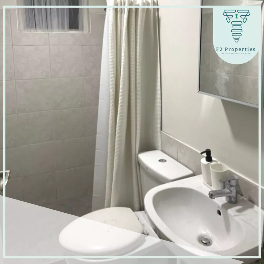 2 Bedroom For Rent In The Columns Legaspi Village04