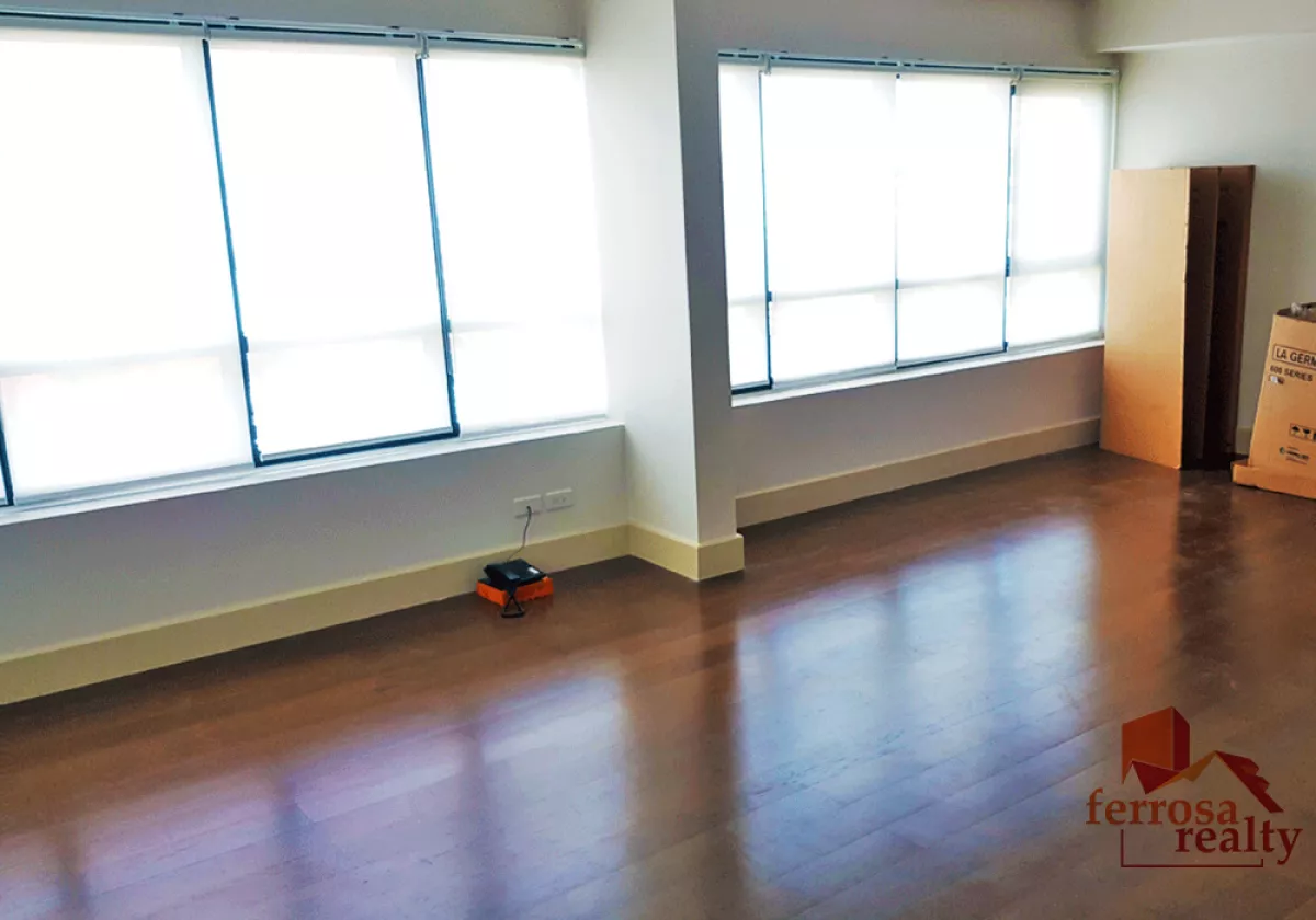 For Rent Semi Furnished 2 Bedroom Unit in Edades Tower Rockwell Makati04