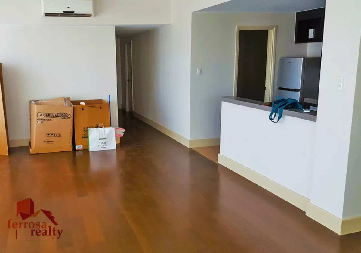 For Rent Semi Furnished 2 Bedroom Unit in Edades Tower Rockwell Makati05