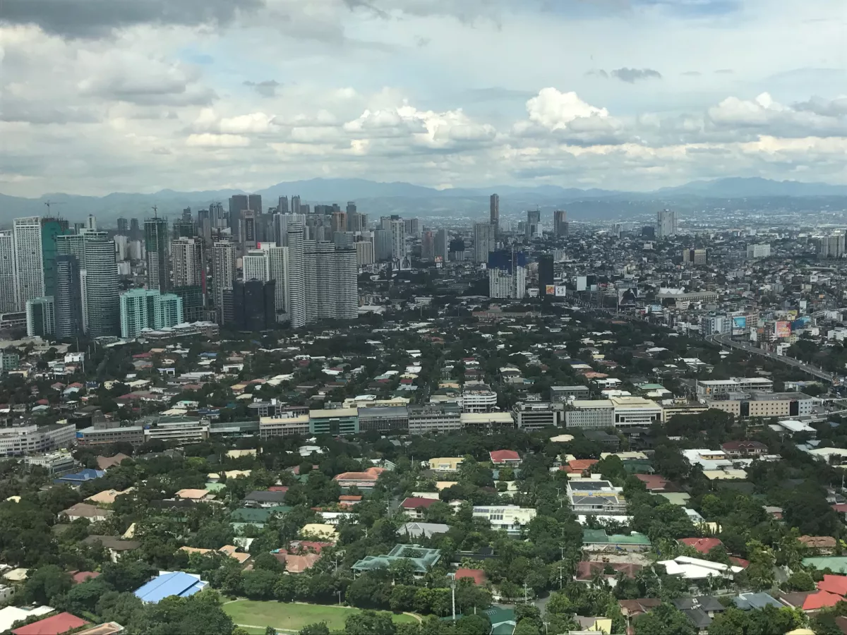 "Rush 3 BR Discovery Primea for Rent: 388 sqm, Urdaneta View, P300K/month"07