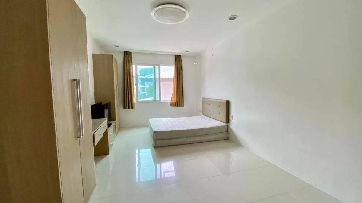 "Studio Condominium unit for Rent Located Inside Clark, Angeles City!"03