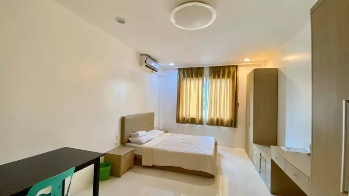 "Studio Condominium unit for Rent Located Inside Clark, Angeles City!"04