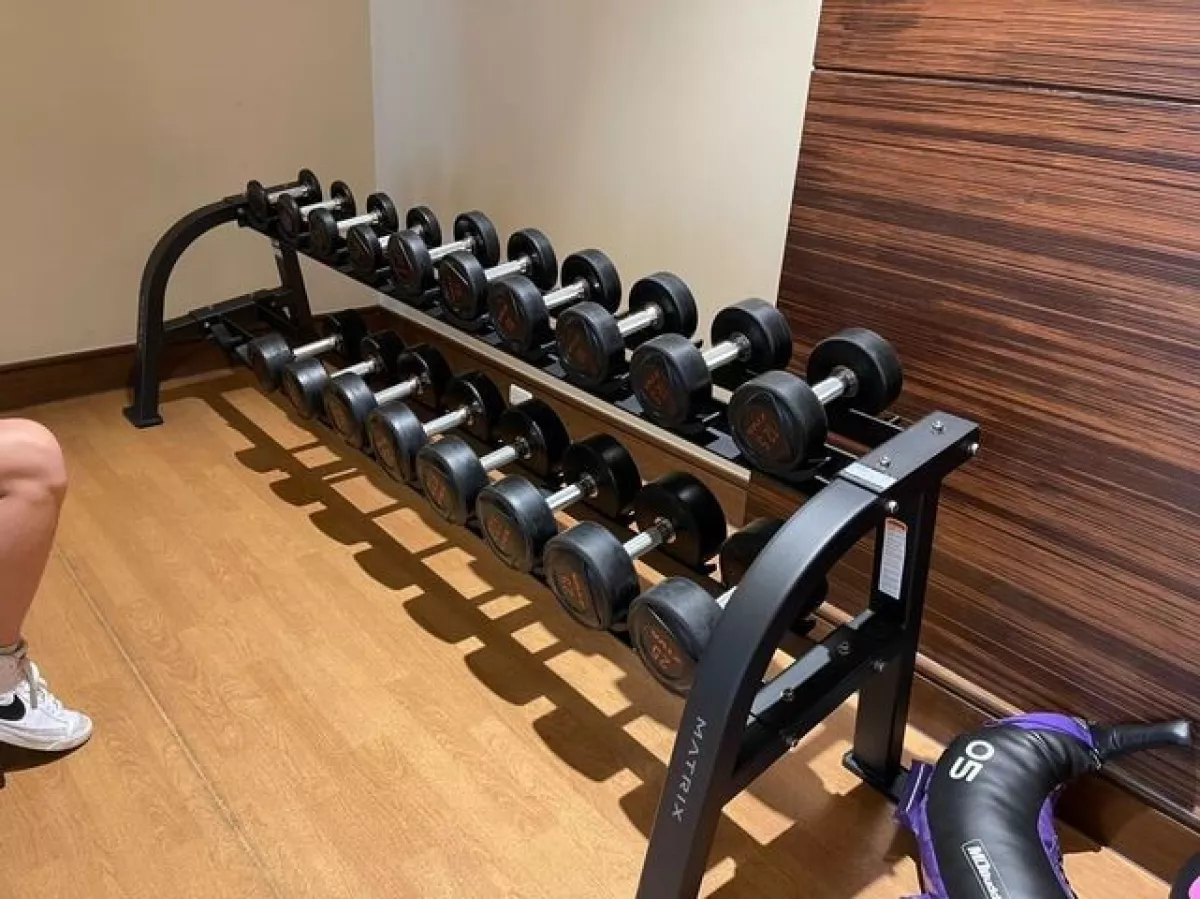 "For Rent 3 Bedroom Condo for rent at The Royalton at Capitol Commons, Pasig"10